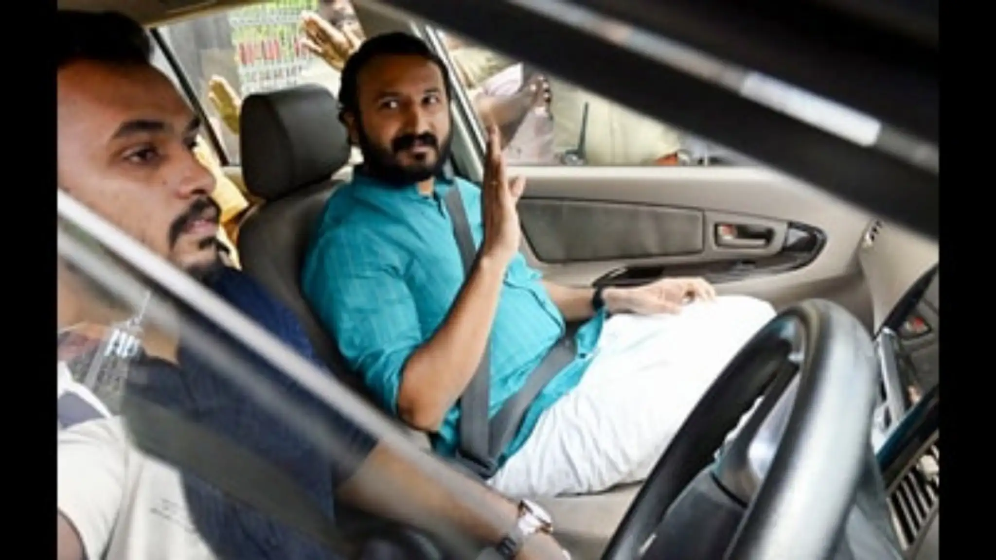 ലൈംഗിക പീഡന പരാതി; രാഹുലിനെതിരേ ജാമ്യമില്ലാ വകുപ്പ് പ്രകാരം കേസ്: അറസ്റ്റ് ഉടൻ ഉണ്ടായേക്കും