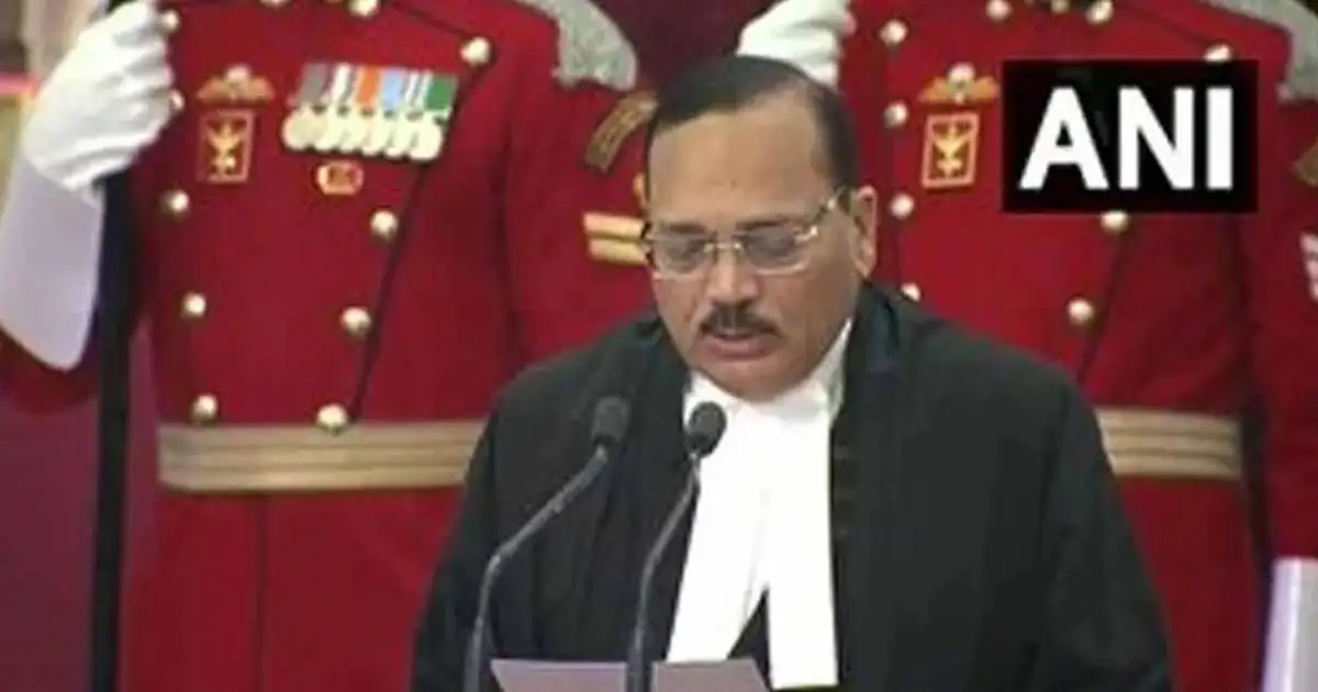 സുപ്രീം കോടതിയുടെ 53ം ചീഫ് ജസ്റ്റിസായി സൂര്യകാന്ത് ചുമതലയേറ്റു