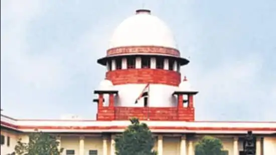 ഒരു കിലോമീറ്റർ ചുറ്റളവിൽ സ്കൂളുകൾ സ്ഥാപിക്കണം; കേരളത്തോട് സുപ്രീം കോടതി