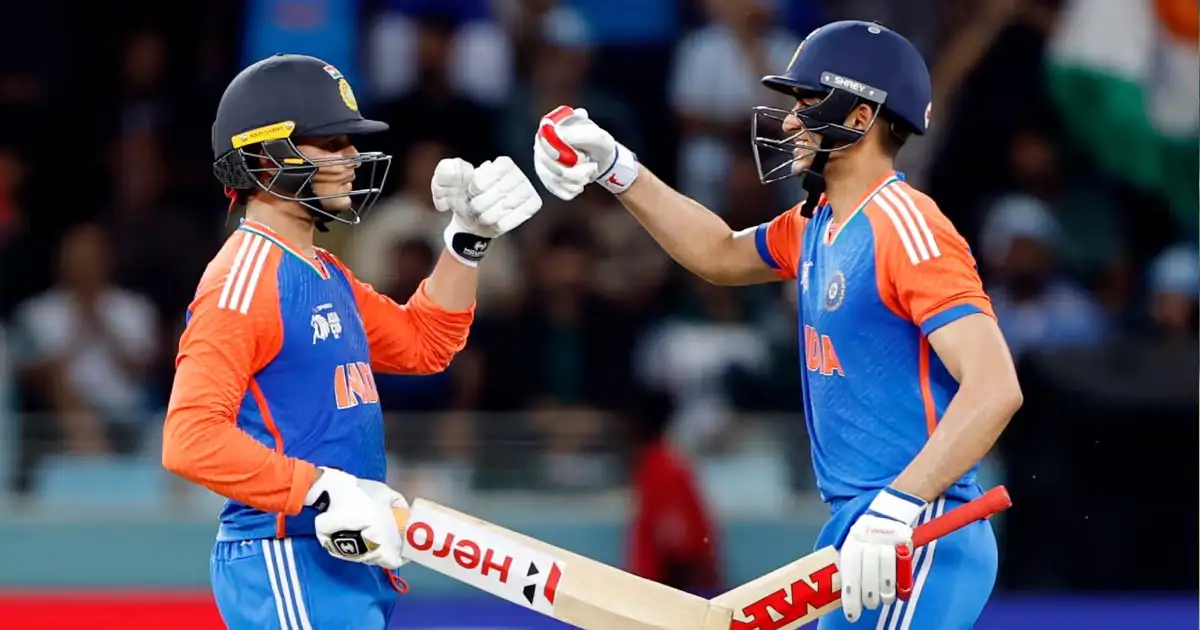 പവർ പ്ലേയിൽ തകർത്തടിച്ച് ഓപണർമാർ; പിന്നാലെ രസംകൊല്ലിയായി മഴയും