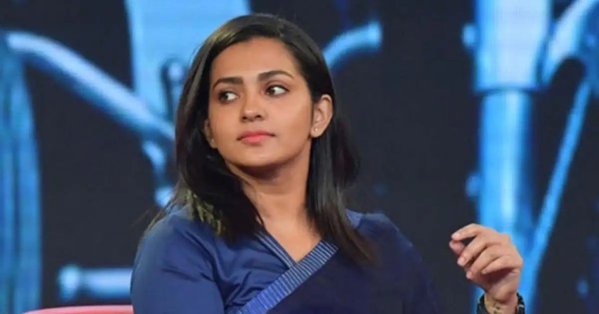 എന്ത് നീതി; ശ്രദ്ധയോടെ തയ്യാറാക്കിയ തിരക്കഥയുടെ അനാവരണമാണ് ഇപ്പോൾ കാണുന്നത്: പാർവതി തിരുവോത്ത്